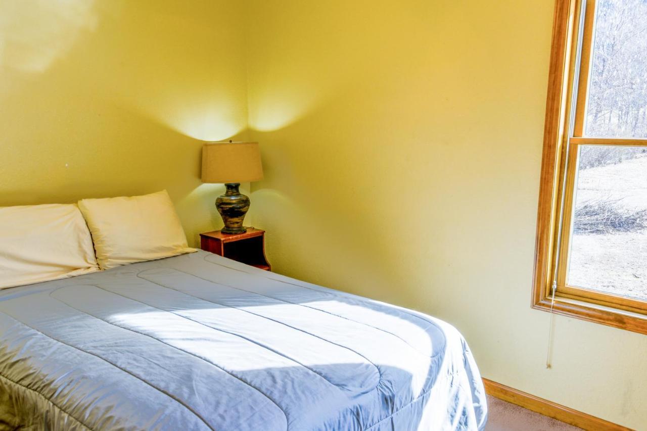 Meadow Creek Manor Villa Whittier ภายนอก รูปภาพ
